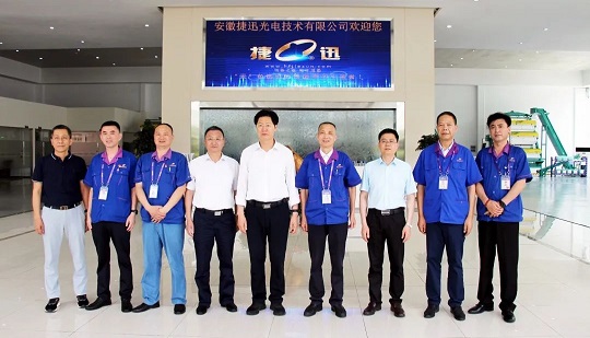 Hefei Belediye Halk Kongresi Daimi Komitesi Direktörü Wang Weidong ve Partisi, Araştırma Faaliyetlerini Yürütmek İçin Anysort'a Gitti